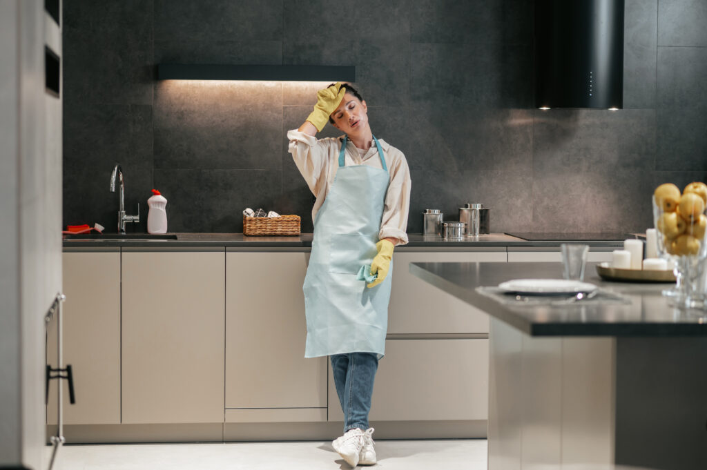 kitchen young woman apron gloves kitchen x